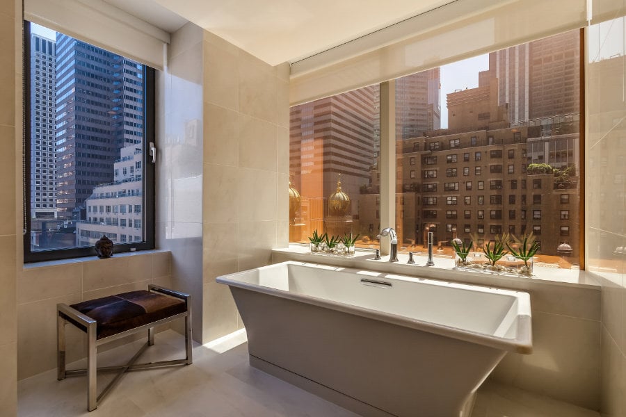 Deluxe One Bedroom Suite_2