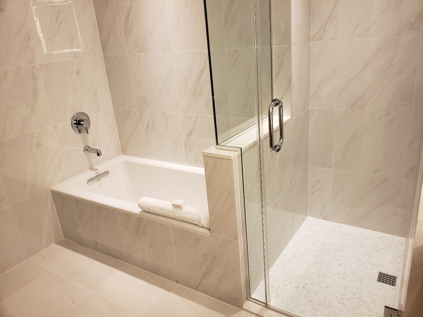 Junior Suite Bathroom