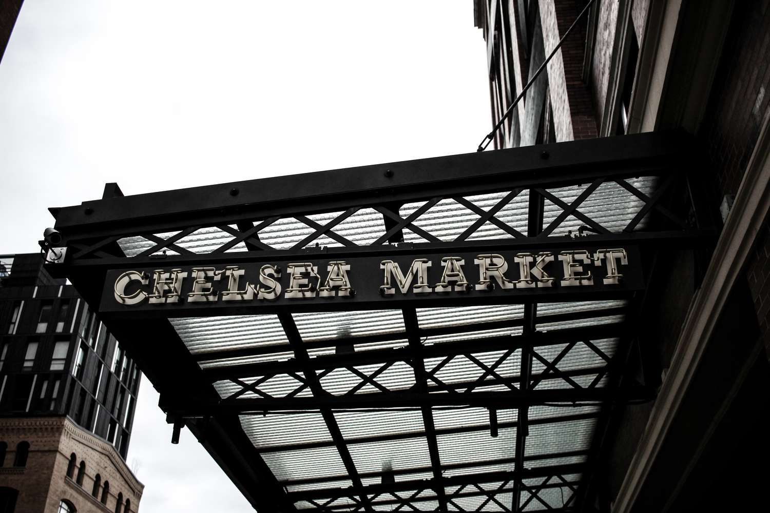 The sign of Chelsea market
