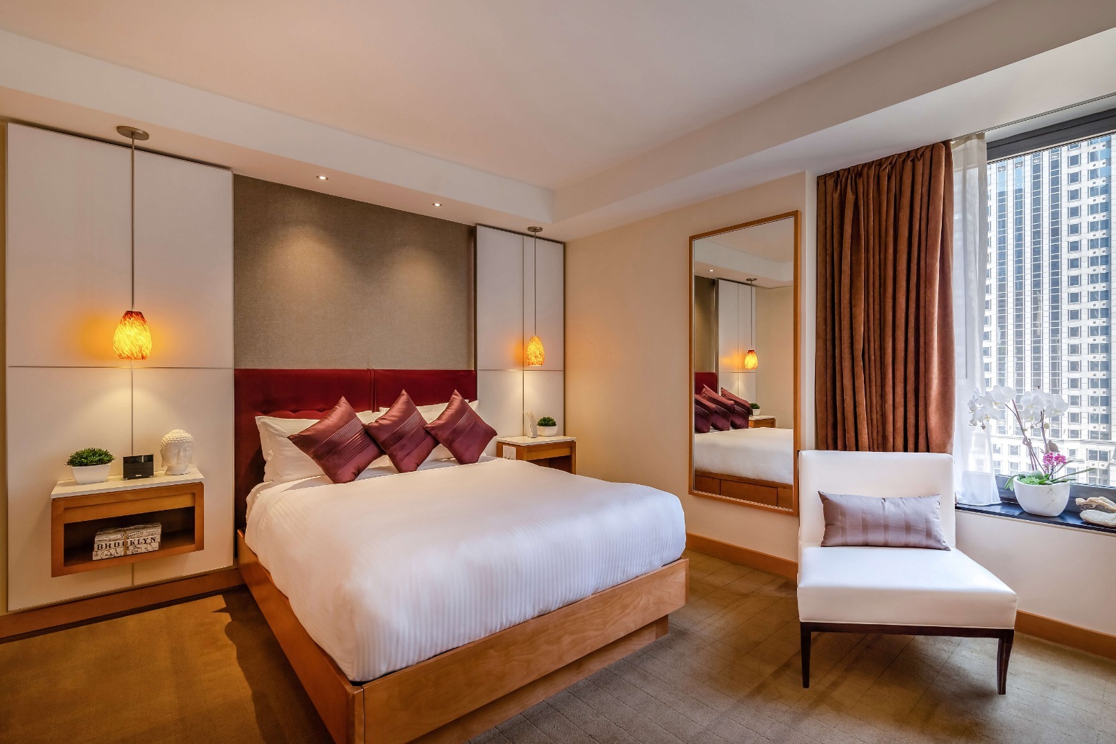 Deluxe Guestroom 1